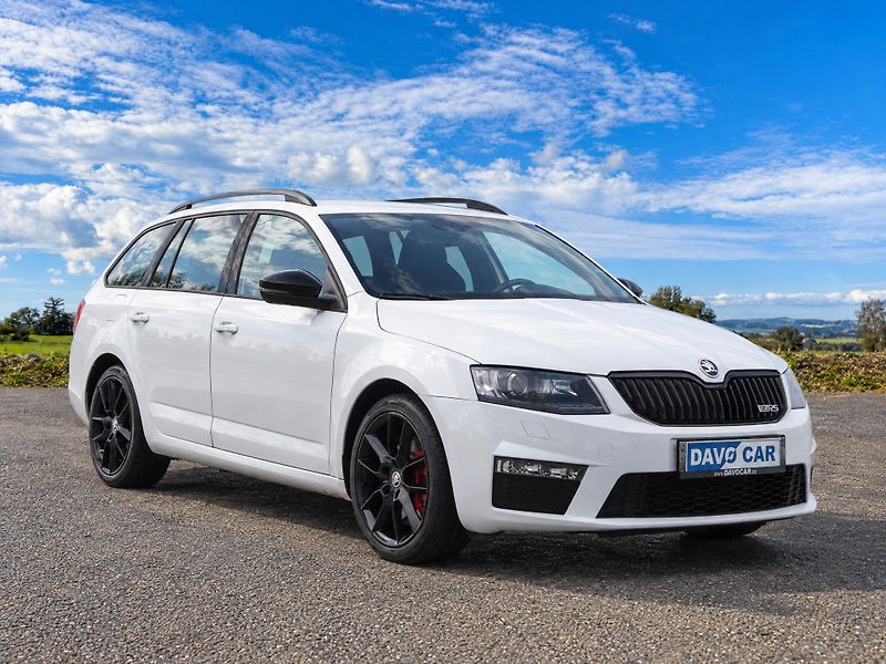 Škoda Octavia 2,0 TDI RS 135kW DSG Challenge - fotografie inzerátu