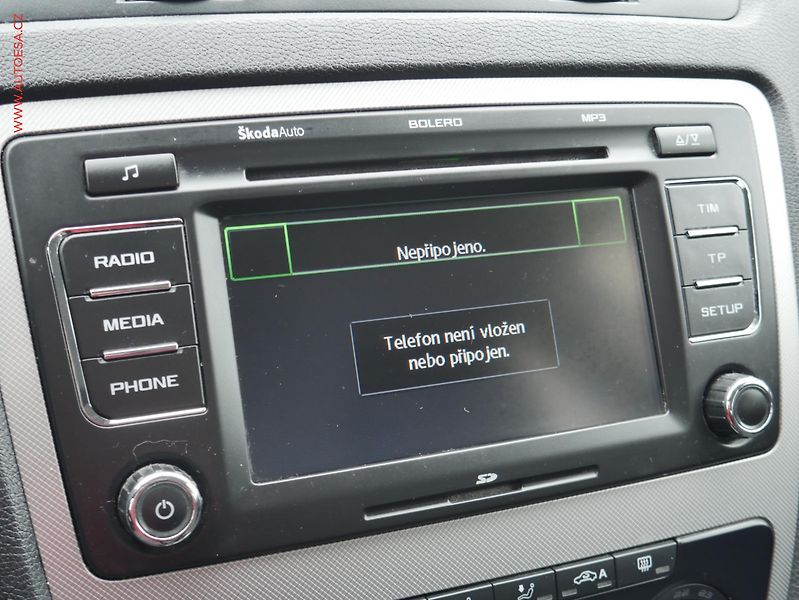 Škoda Octavia (2012) 1.6TDi, ČR, autoAC - fotka 13 z 22