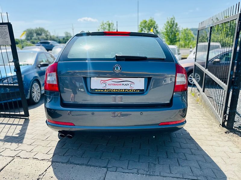 Škoda Octavia (2011) 2.0TSi RS NAVI, GARANCE KM - fotka 5 z 15