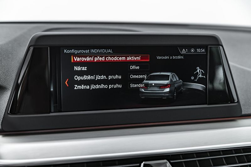 BMW Řada 5 520d xDrive*1.majitel*nebouran - fotka 30 z 39