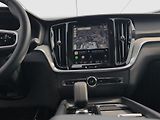 Volvo V60 B4 Plus Dark - náhled 14