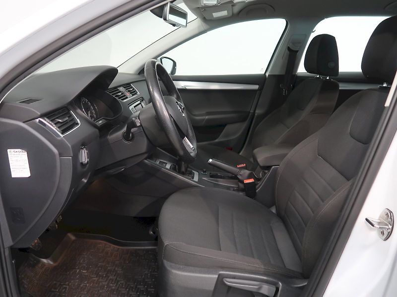 Škoda Octavia (2014) ELEGANCE 1.4TSI 103KW - fotka 13 z 33