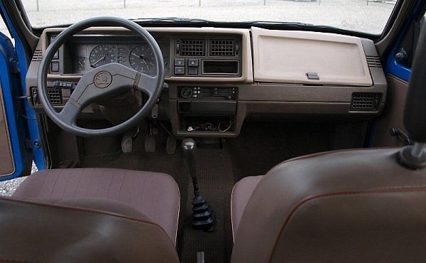První auto Jaromíra Jágra je stále na prodej.