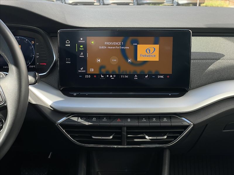 Škoda Octavia 2,0 TDI DSG Style Plus ACC - fotka 10 z 19