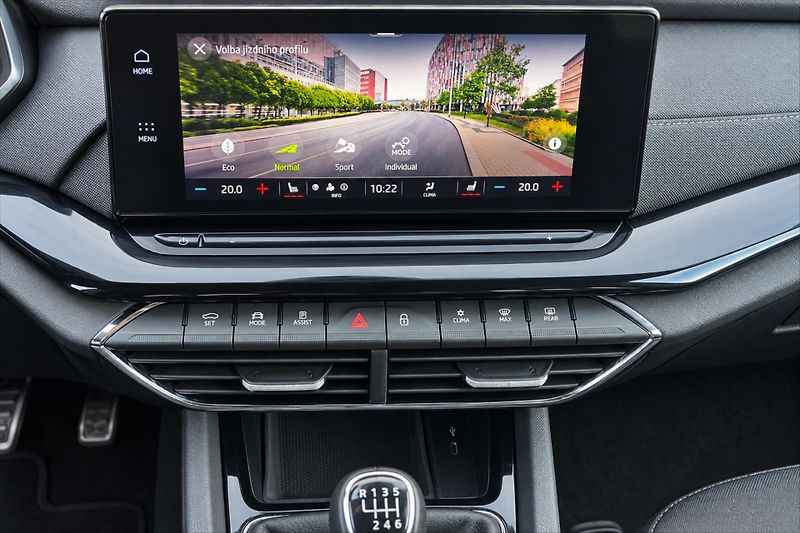 Škoda Octavia 2.0 TDI DPH STYLE ČR - fotka 14 z 14