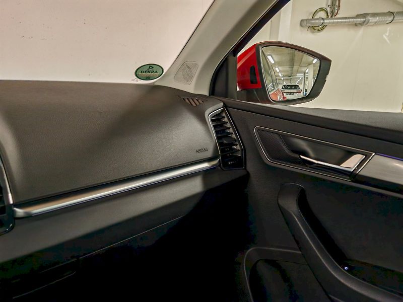 Škoda Karoq (2019) 1.5 TSI 110 kW DSG Style PLUS - fotka 6 z 33
