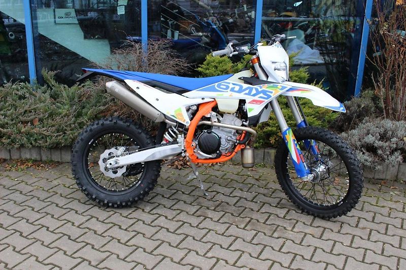 KTM 300 EXC SIX DAYS (2026) 2026  SKLADEM - fotka 3 z 9