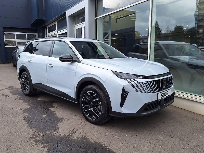 Peugeot 5008 (2026) BUSINESS Hybrid 145 e-DCS6 - fotka 9 z 22