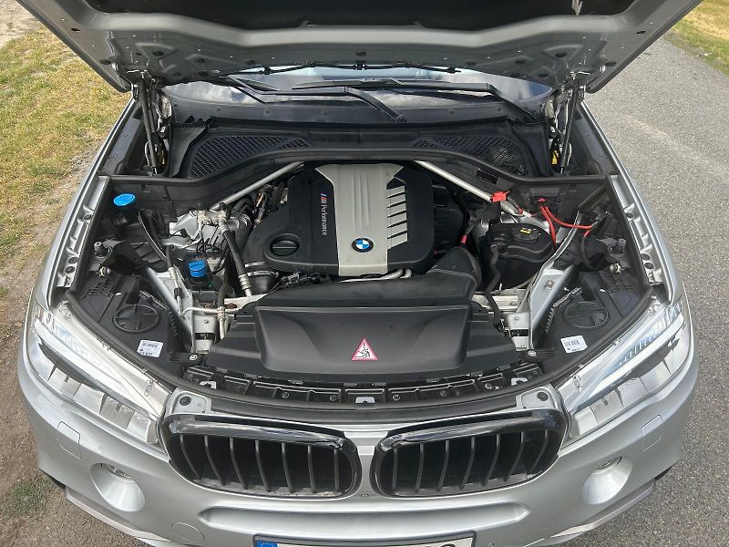 BMW X5 (2016) X5, M50D,INDIVIDUAL,2.MAJITEL - fotka 27 z 28