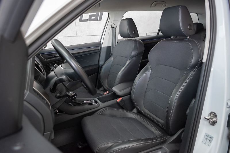 Škoda Kodiaq 2.0TDI DSG*KAMERA*VIRTUAL*ACC - fotka 10 z 43