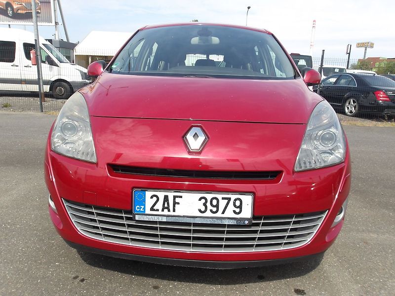 Renault Grand Scénic 1,5DCi AUTOMAT !!! 1.MAJ.! - fotka 6 z 29