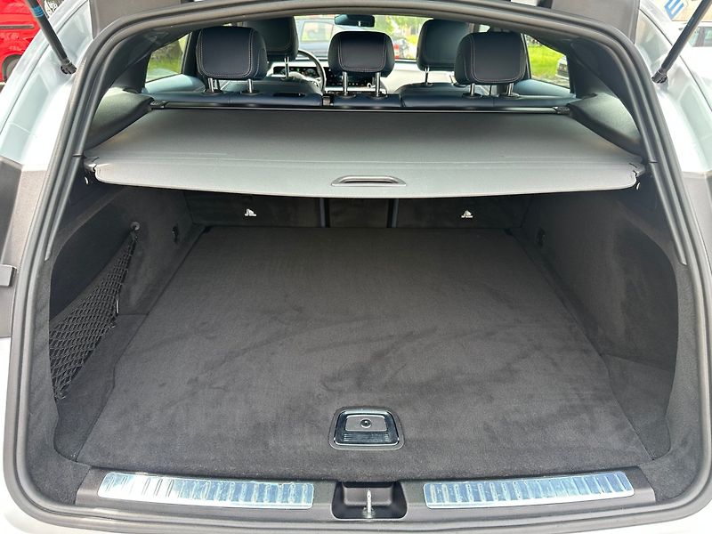 Mercedes-Benz EQC (2020) Edition 1886 SoH 96,8% - fotka 14 z 32