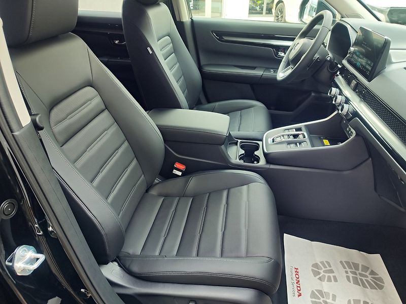 Honda CR-V (2026) 2.0 e:HEV ADVANCE MR2026 BLACK - fotka 21 z 37