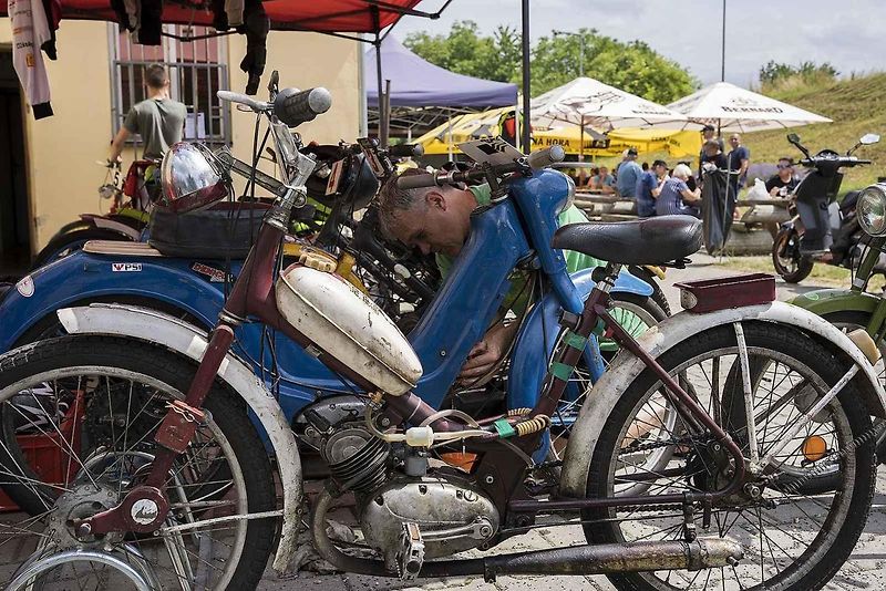První červencová sobota byla v Rychtářově ve znamení mopedů. Moped rallye ho ovládla s čtyřiadvacátým ročníkem.