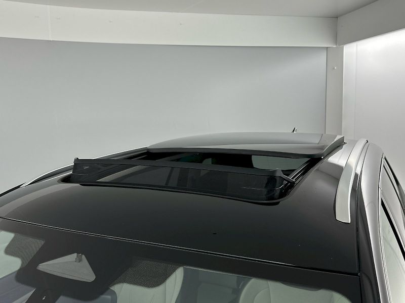 Volkswagen Tayron (2025) Elegance 2.0 TSI 150kW 4Motion - fotka 38 z 43