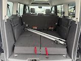 Ford Tourneo Connect (2017) 1.5 TDCi 88kW Titanium 7 míst - náhled 34