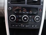 Land Rover Discovery 2,0 TD4 SE 132KW 4WD CZ SPORT - náhled 24