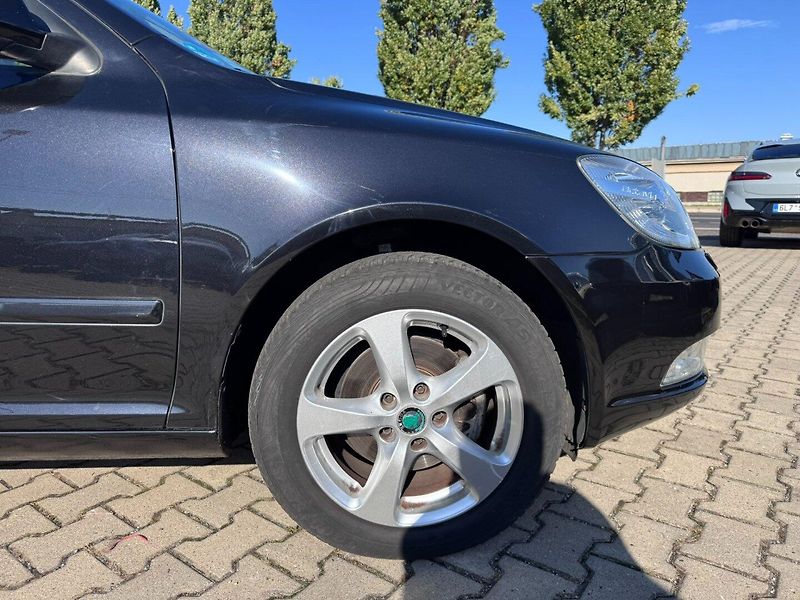 Škoda Octavia (2011) 1,8 TSI 118KW NOVÉ ROZVODY STK - fotka 16 z 50