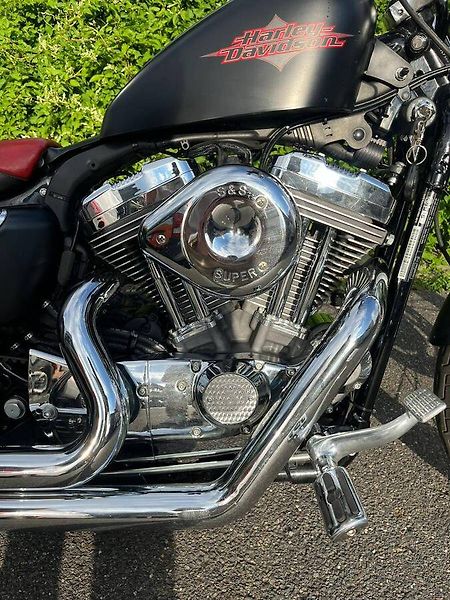 Harley-Davidson XL 1200V Sportster Seventy-Two (2012) - fotka 13 z 15