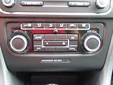 Volkswagen Golf (2012) 1.2 TSi, ČR, autoAC, temp - náhled 13