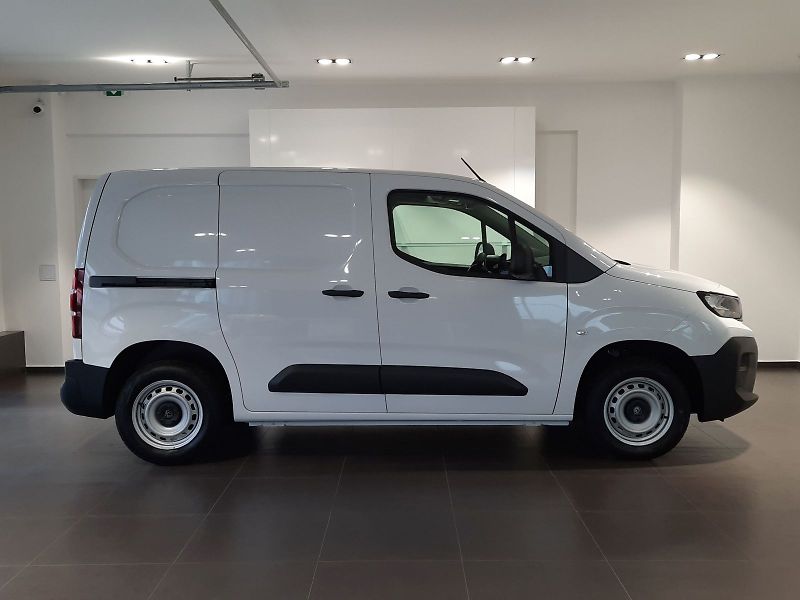 Peugeot Partner (2026) FG L1 650 1.5 BHDi 130k MAN6 - fotka 9 z 12