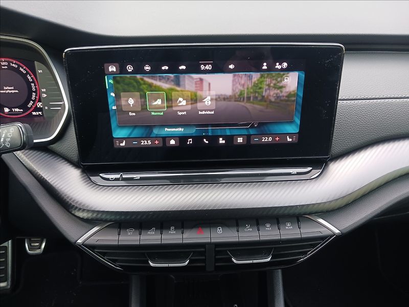 Škoda Octavia 1,5 TSI FL SPORTLINE - fotka 19 z 27
