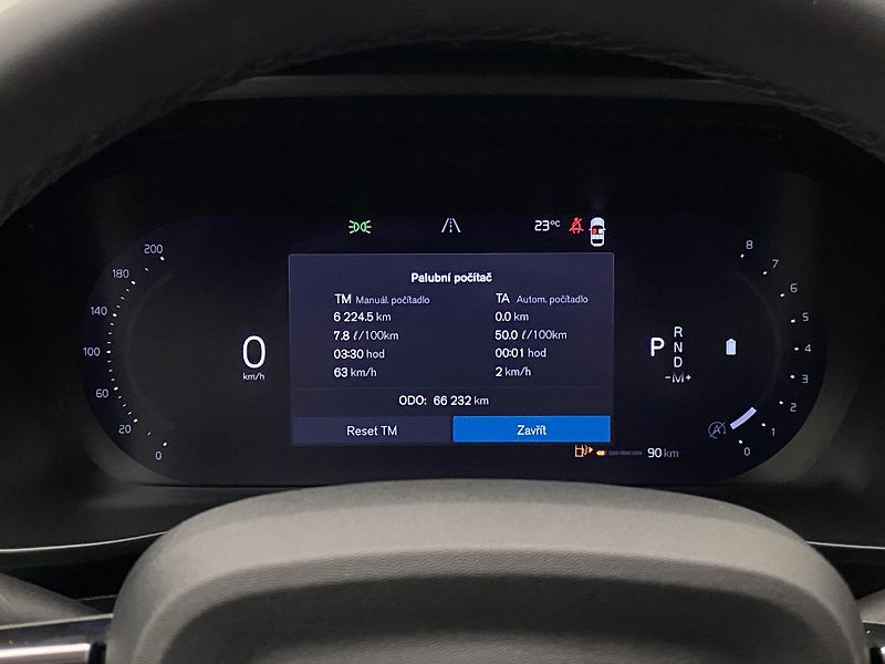 Volvo XC40 B4 BRIGHT PLUS AUT CZ - fotka 26 z 56