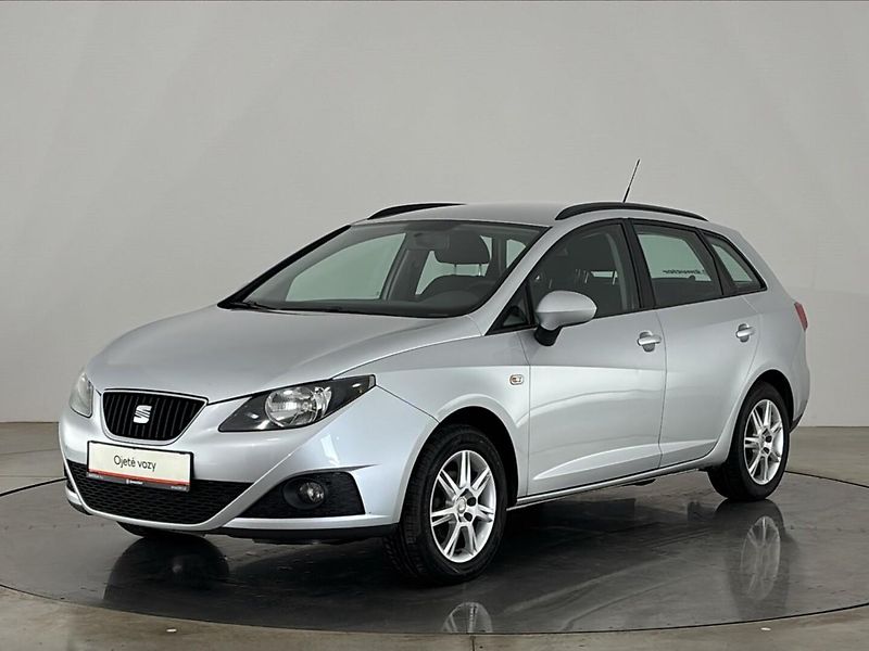 Seat Ibiza Reference - fotka 1 z 27
