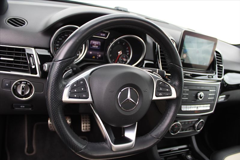 Mercedes-Benz GLE 500 335kW 4MATIC AMG ČR - fotka 16 z 29