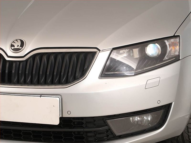 Škoda Octavia (2016) Laurin&Klement 2.0 TDI - fotka 20 z 20