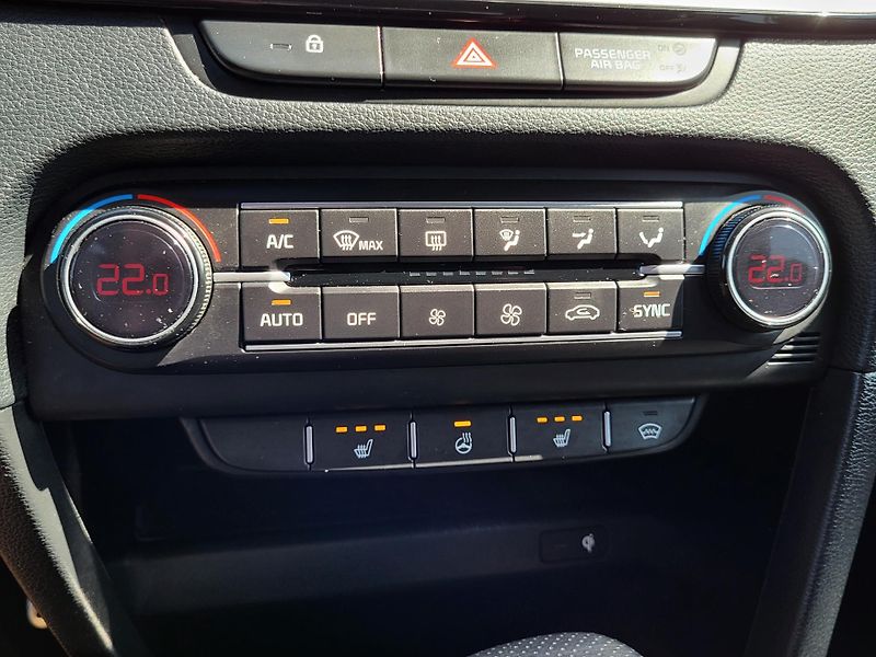 Kia ProCeed 1.6 T-GDI GPF 150kW GT DCT *ČR - fotka 13 z 49
