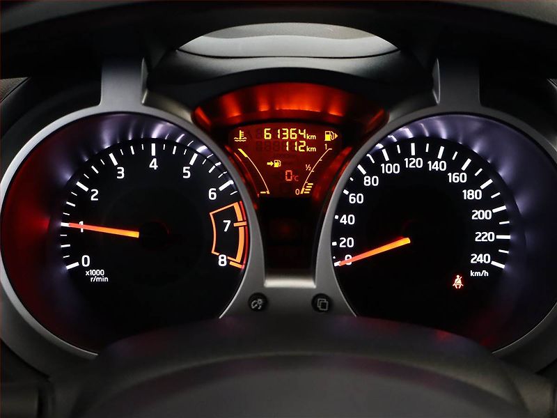 Nissan Juke (2016) 1.2 DIG-T, ČR,1.maj, Navi - fotka 9 z 15