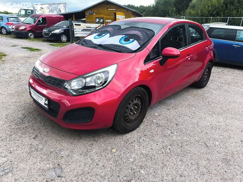Kia Rio KRÁSNÁ,75T.KM,1MAJ48LET,VÝBAVA - fotka 3 z 23