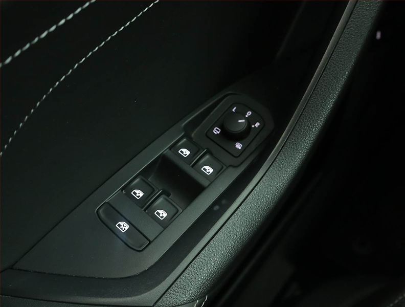 Škoda Kodiaq (2023) Ambition 1.5 TSI - fotka 17 z 17