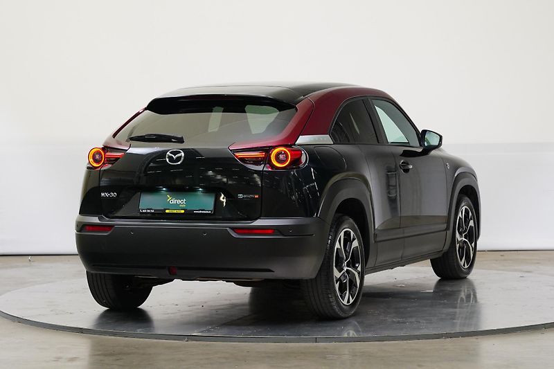 Mazda MX-30 - fotka 2 z 25