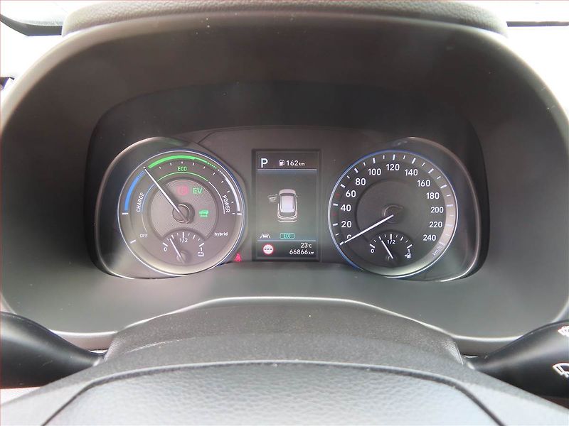Hyundai Kona (2020) Hybrid, Automat, Serv.kniha - fotka 11 z 22
