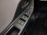 Toyota Yaris (2016) 1.5 Hybrid, Automat, ČR,1.maj - náhled 18