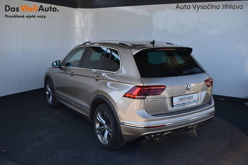 Volkswagen Tiguan (2018) 2.0TDI 140kW R-Line DSG, LED - fotka 6 z 28