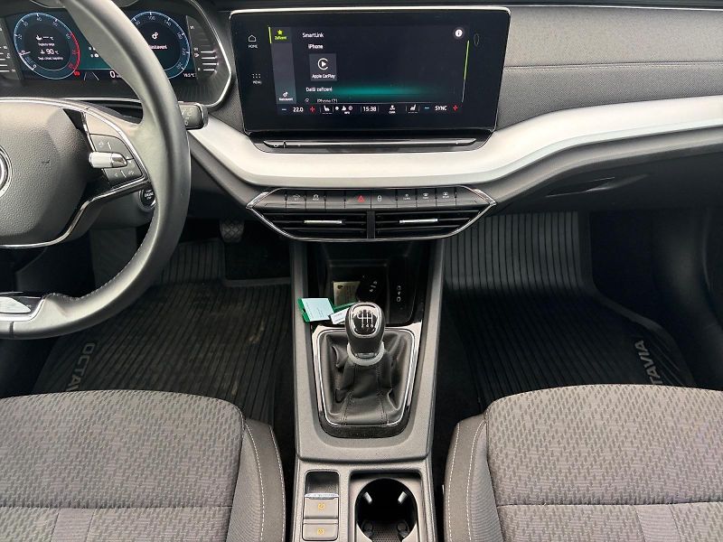 Škoda Octavia (2023) STYLE 1.5TSI 110kW CZ DPH - fotka 10 z 11