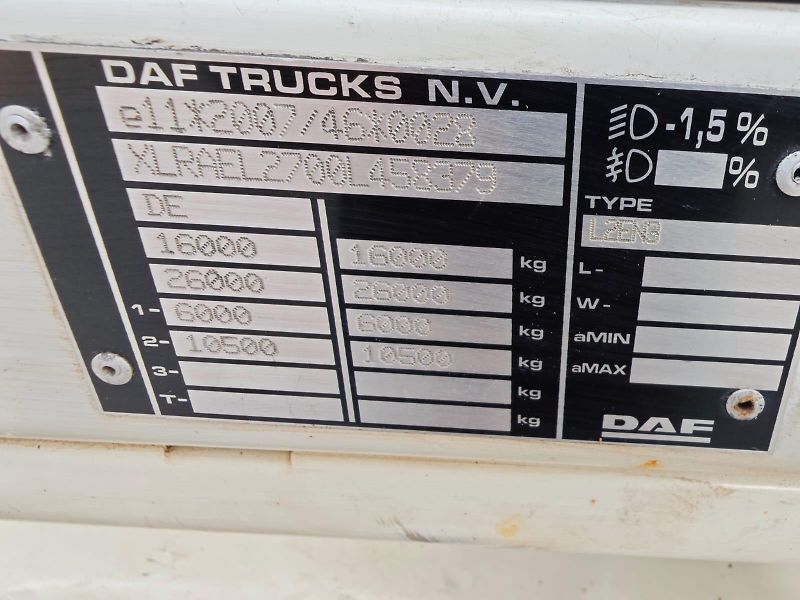 DAF LF 280, 16t, lůžko, čelo, 18 pal - fotka 23 z 30