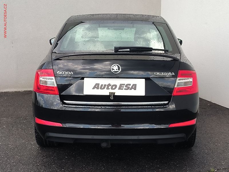 Škoda Octavia (2014) 1.2 TSi, Elegance, bixen, TZ - fotka 5 z 20