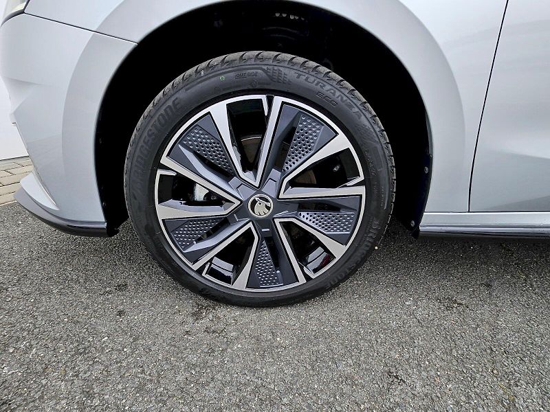 Škoda Fabia (2023) Monte Carlo TSI 81/1.0 M6F - fotka 26 z 27