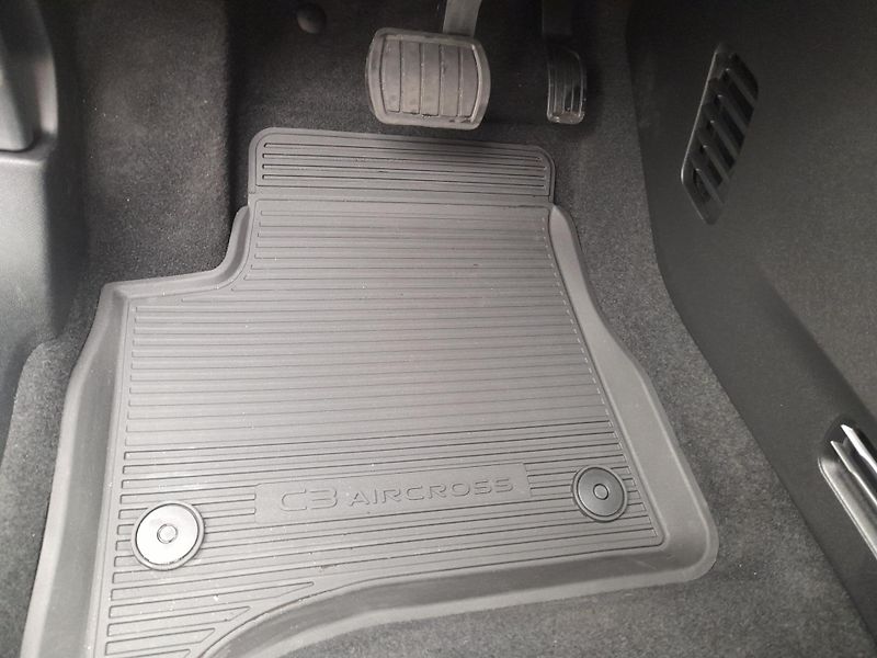 Citroën C3 Aircross (2026) MAX Hybrid 145k Automatic - fotka 61 z 64