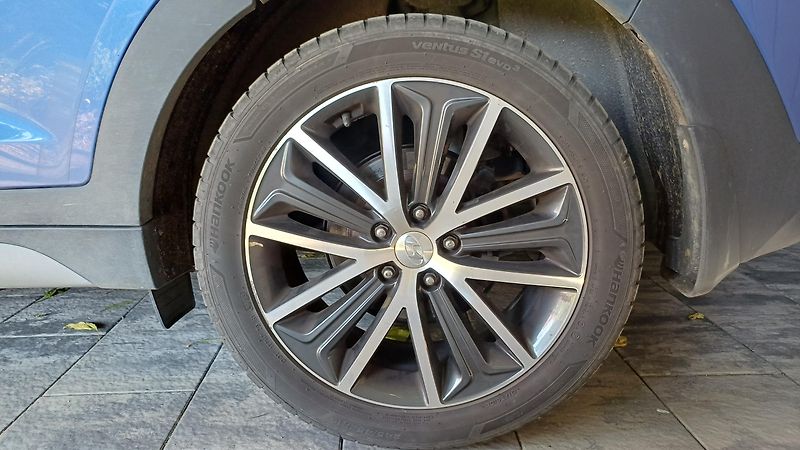 Hyundai Tucson (2018) 2.0 CRDi 100kW, 4x4,Style plus - fotka 17 z 17