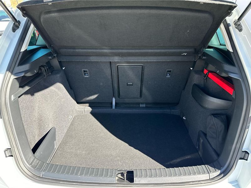 Škoda Karoq 4x4 Style 2.0 TDI /110kW 7st.a - fotka 19 z 21