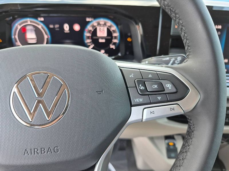 Volkswagen Multivan (2024) 2,0 TDI 110 kW Life Long DSG - fotka 13 z 38