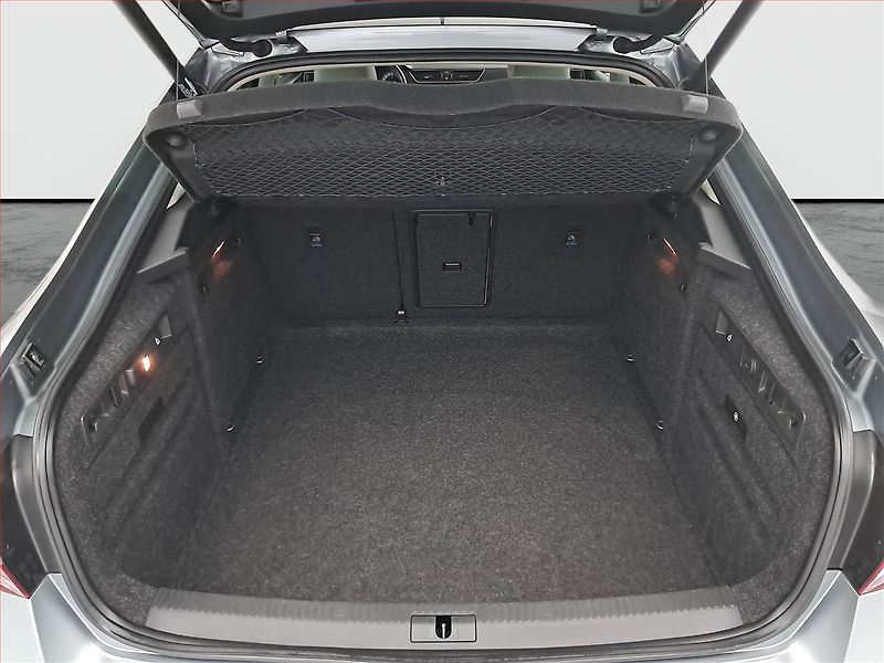 Škoda Superb (2017) Laurin&Klement 2.0 TSI - fotka 14 z 26