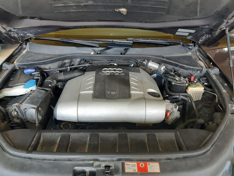 Audi Q7 3.0 TDI  - fotka 23 z 23