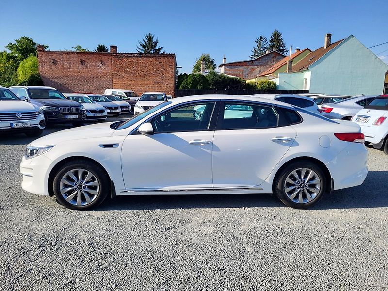 Kia Optima 1.7 CRDi 16V 104kW EXCLUSIVE - fotka 2 z 44