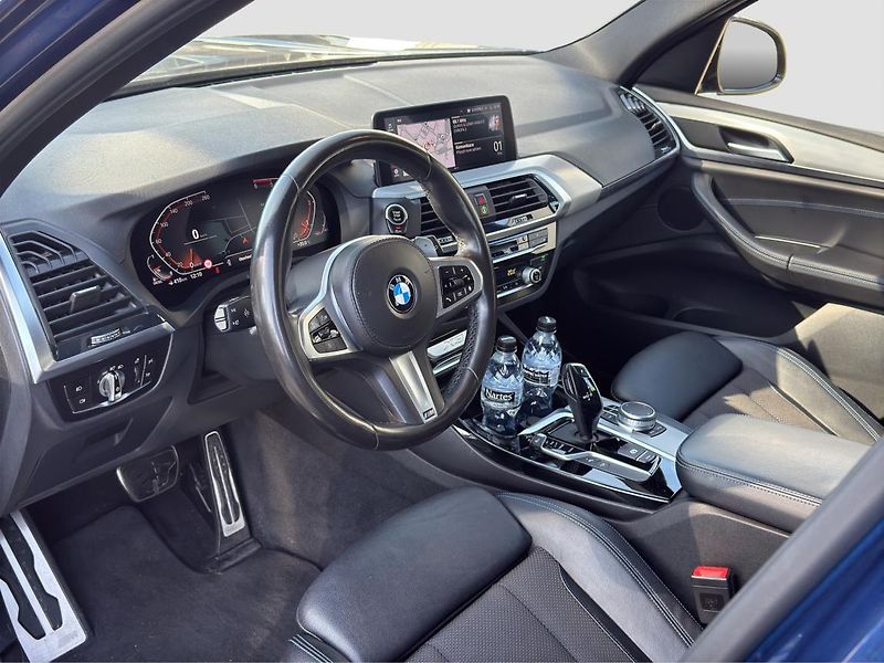 BMW X3 xDrive20d - fotka 9 z 21